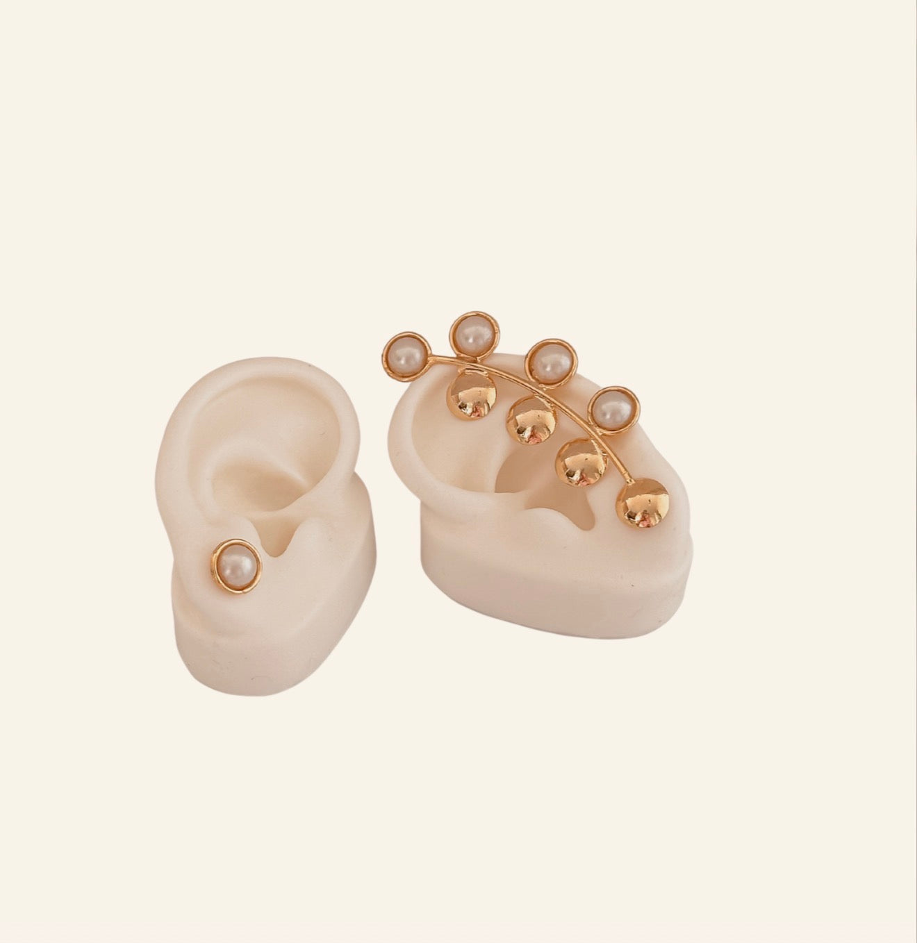 Aretes rodinados con perlas oro Golfilled baño oro de 24 kil