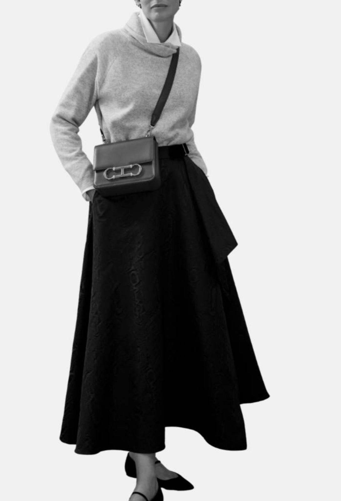 Pre Order Bolso Carolina Herrera initials Insignia Azul Marino