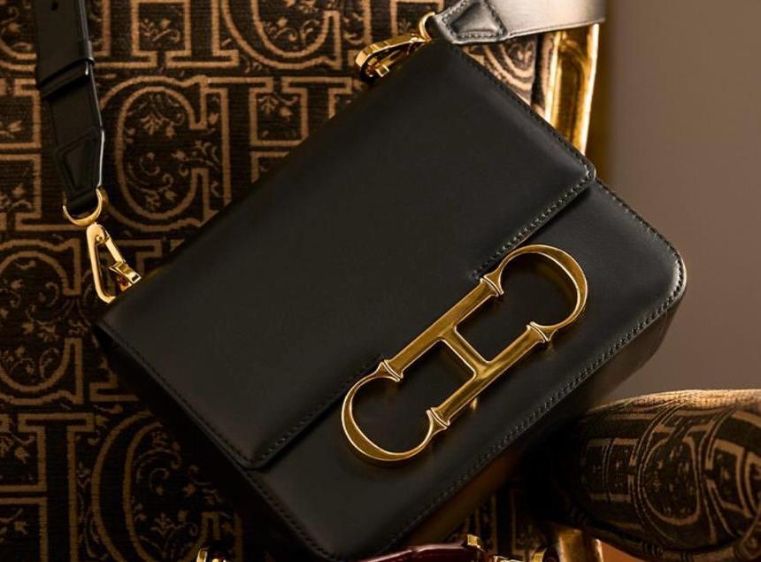 Carolina Herrera Initials Insignia Black