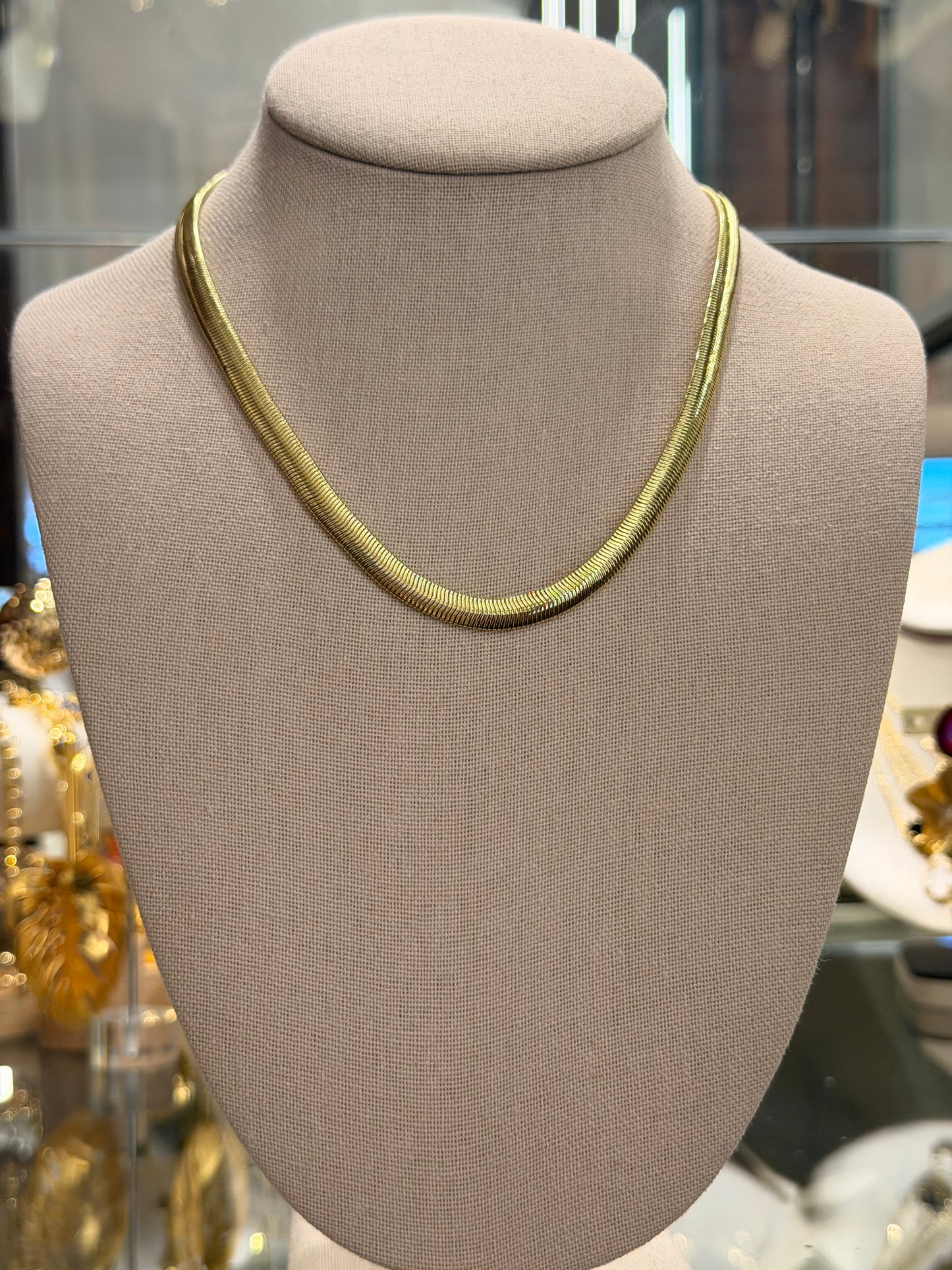 Gargantilla plain rodinada oro Goldfilled