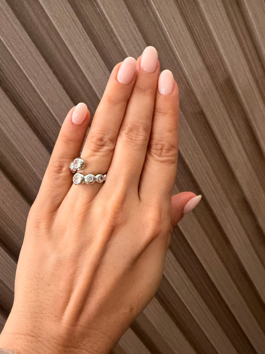 Anillo rodinado silver con Cz redondos
