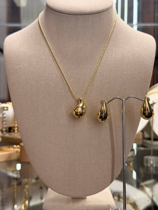 Set cuello y aretes de gota rodinado oro Goldfilled
