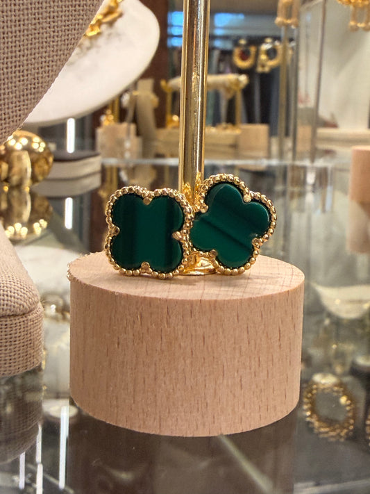 Aretes de flor rodinados green