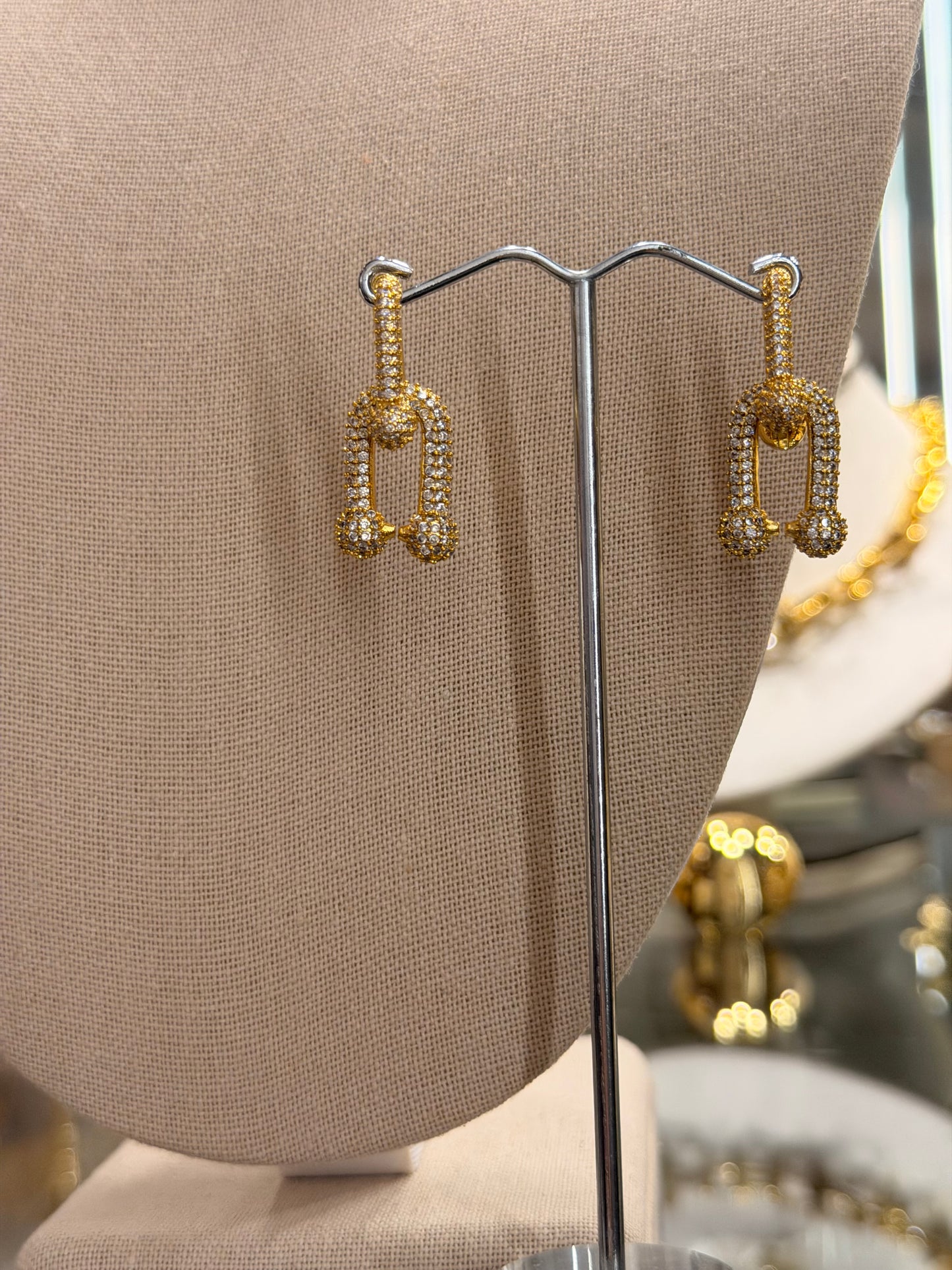 Aretes colgantes rodinados con Cz Gold