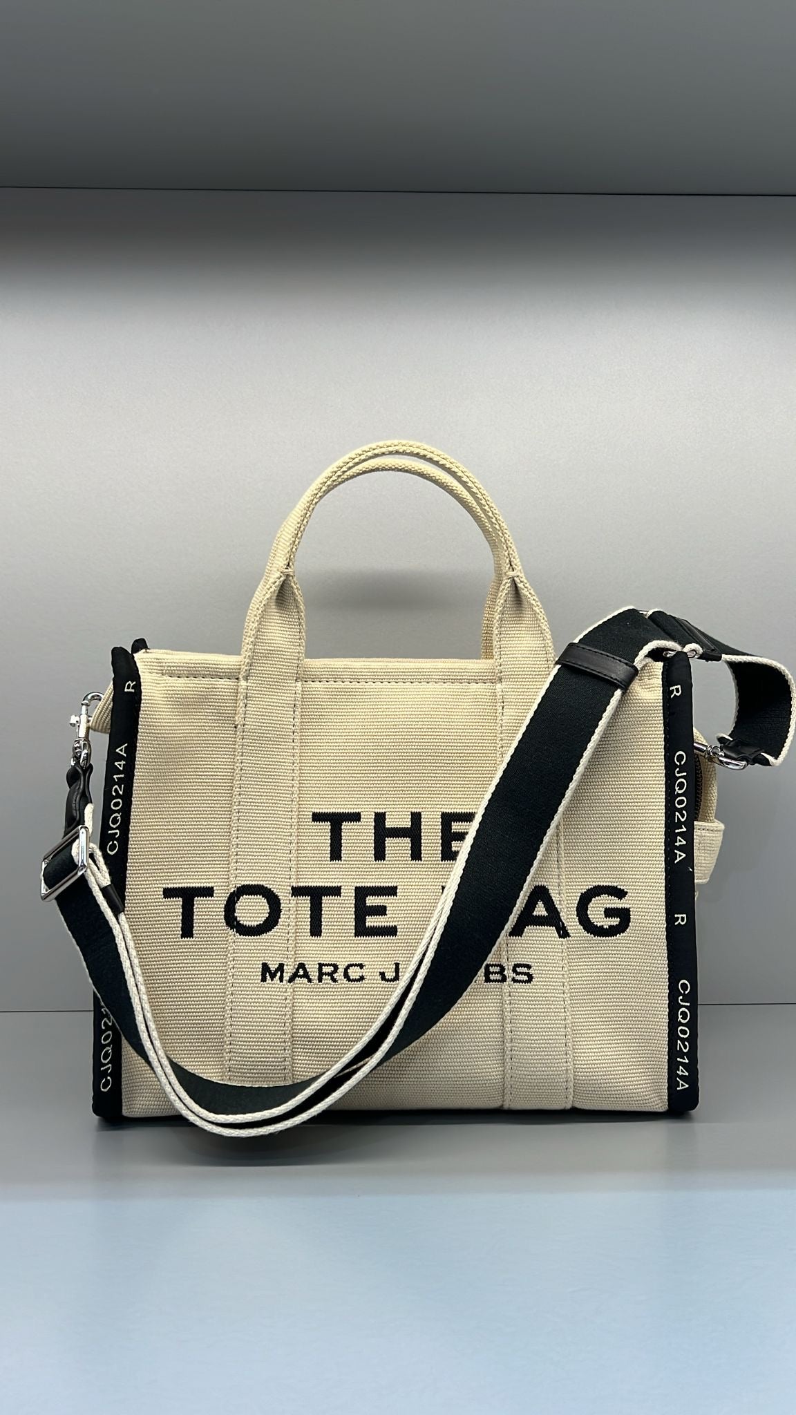 PRE-ORDER Bolso Marc Jacobs The Tote Bag