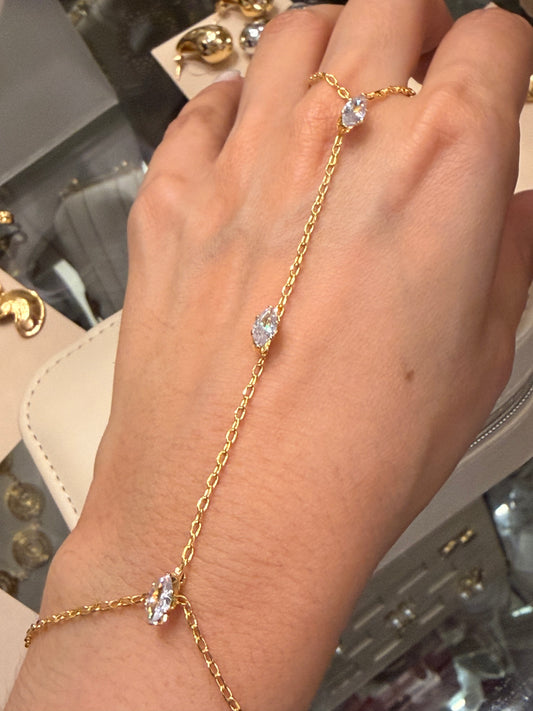 Pulsera de mano Gold detalles de piedra marquesa