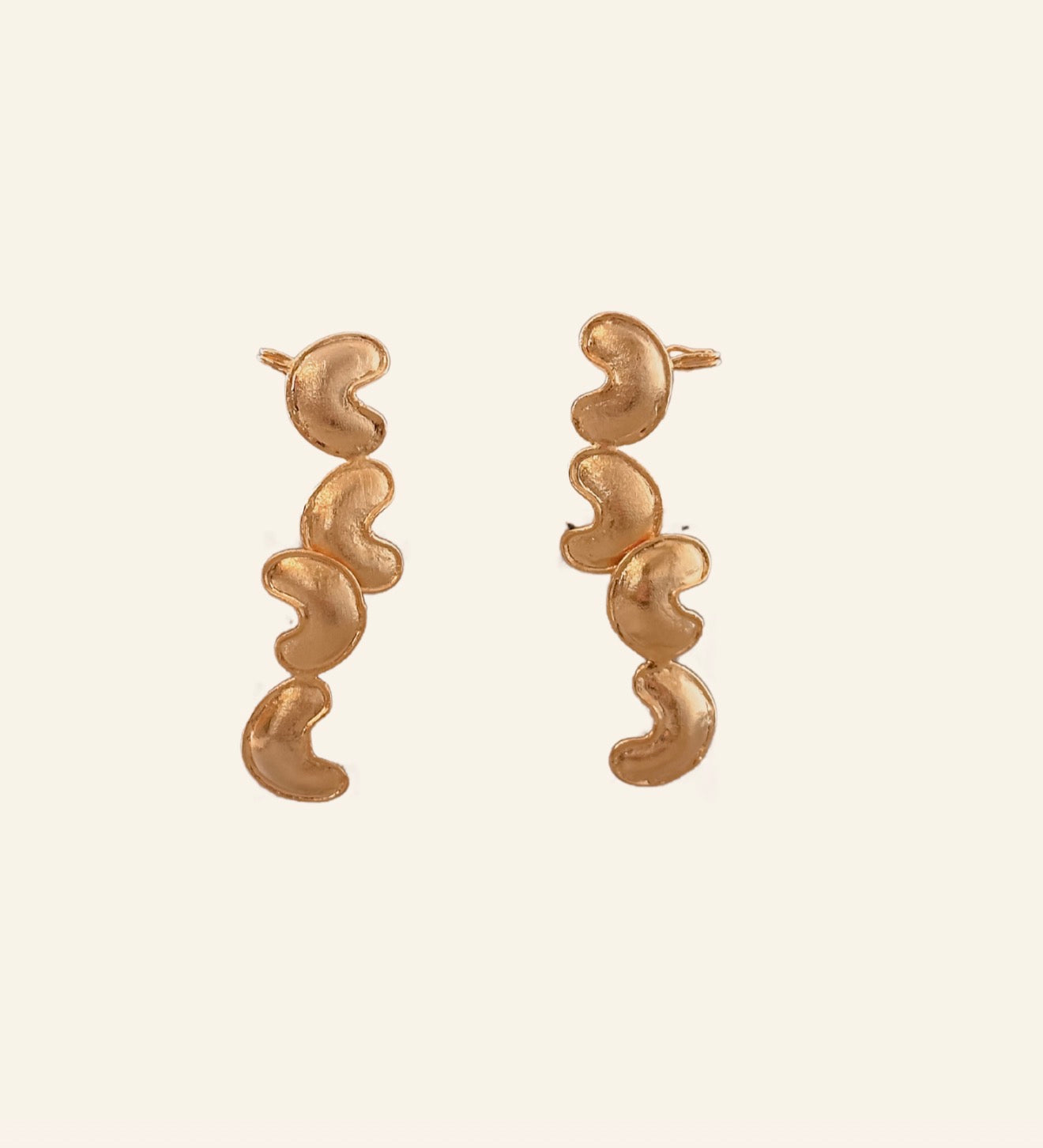 Aretes rodinados conchas oro Golfilled baño de oro 24 kil