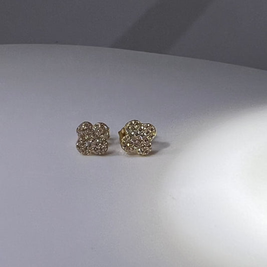 Aretes de Oro Flor