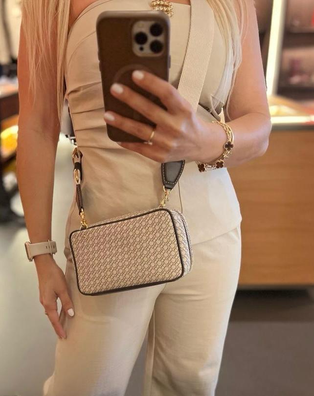 Carolina Herrera Shopping Crossbody Caracas